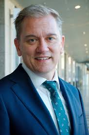 minister van onderwijs